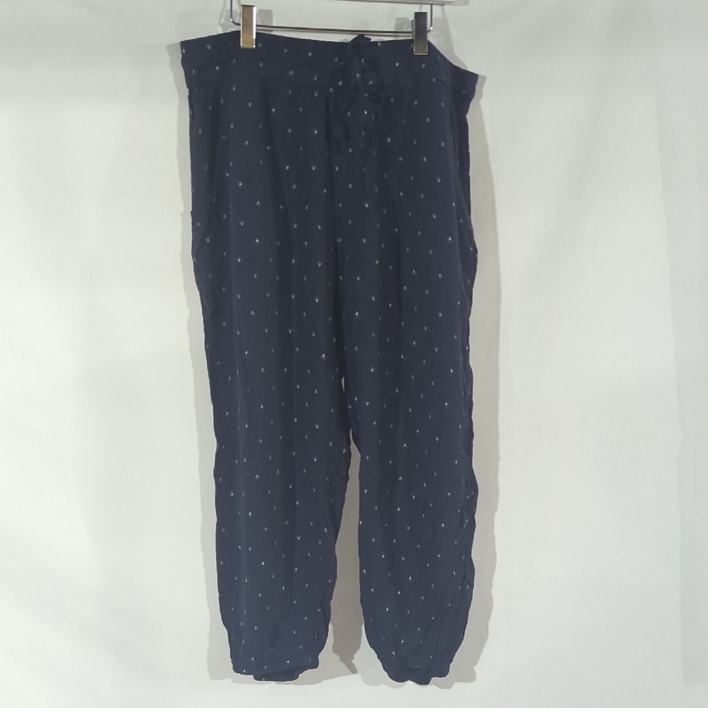 O'Neill Women's Navy Patterned Capris